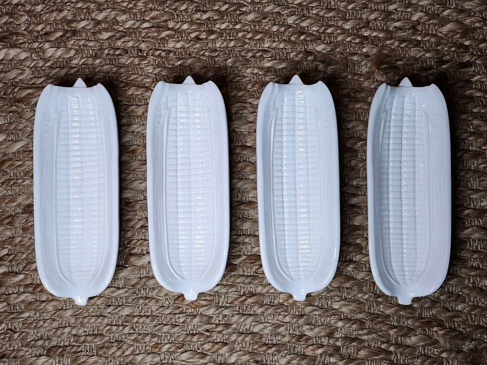 4 Vintage Bordallo Pinheiro Majolica White Corn on the Cob Dishes Thanksgiving